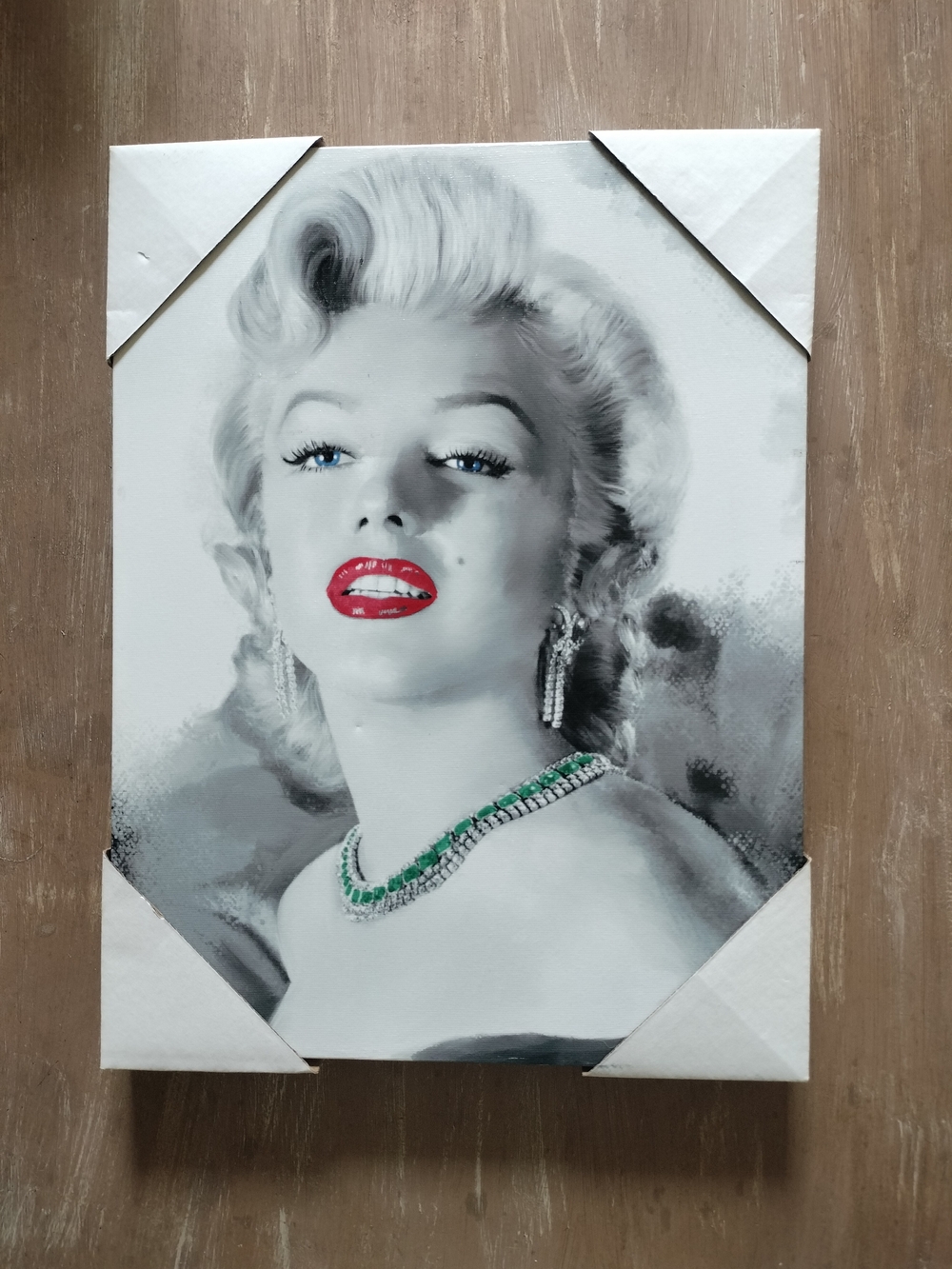 Marilyn Monroe Black, Red & Green Glamour Portrait